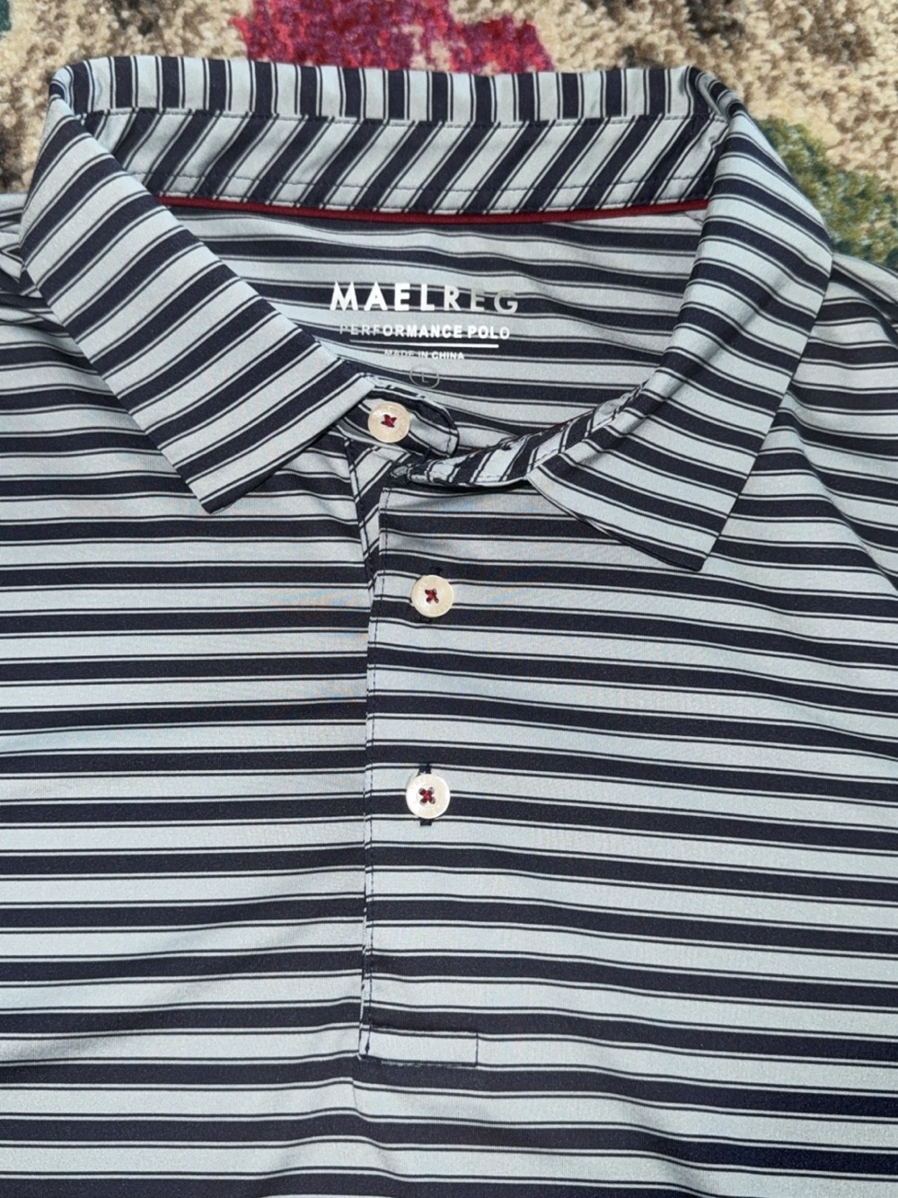 Men's Maelreg Striped Performance Polo